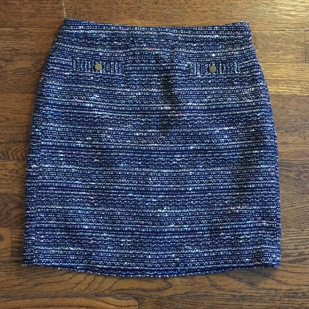 Wool skirt